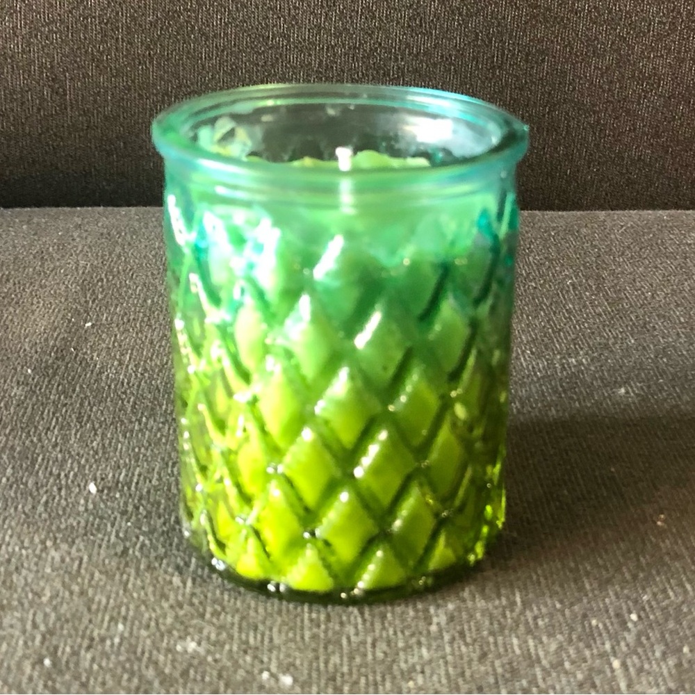 ❤️ Small Green Apple Candle